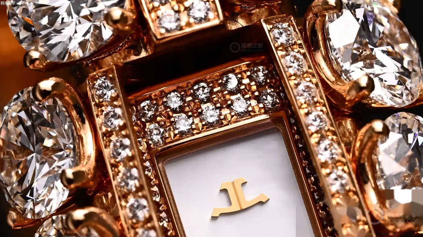 1000多颗钻石藏着手表？积家101 Secrets神秘腕表，一眼难忘的珠宝级时计 | 奈斯探表